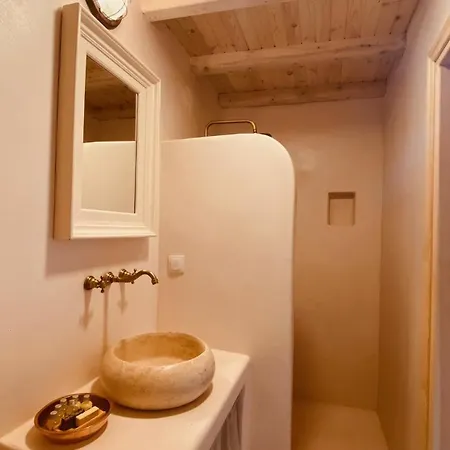 Tranquilla River (adults Only) Lodge
